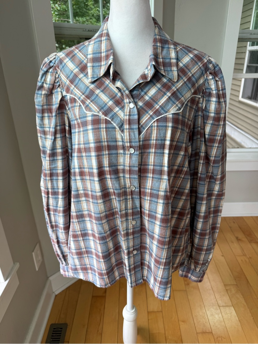 a.n.a Plaid Flannel Western Style Button Down Shirt in Rust, Blue & Cream Large
